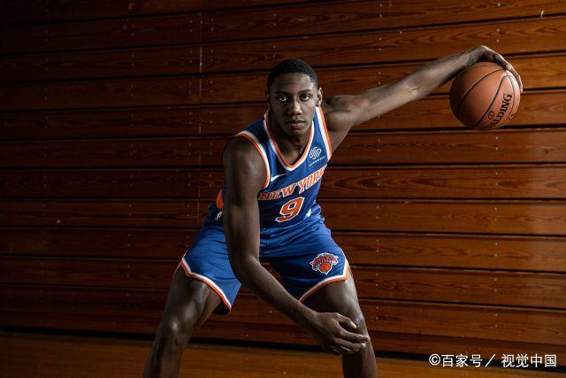 鄢手骐16+8+6辽宁不敌青岛 张陈治锋15+10