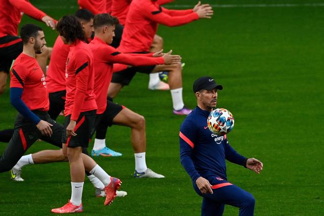 阿伦25+20骑士负热火 步行者大胜送活塞4连败