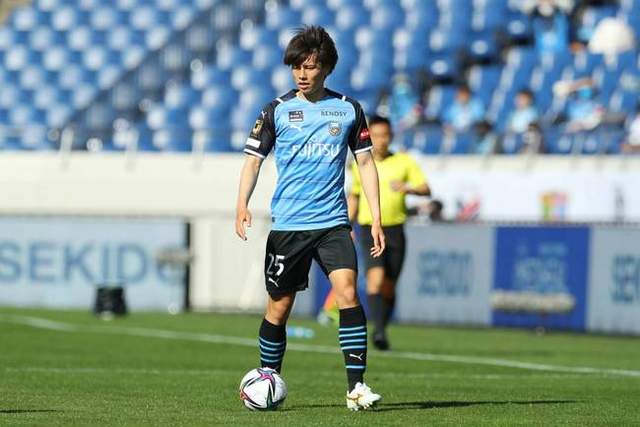 阿门23+14+10火箭双杀骑士 猛龙送老鹰4连败